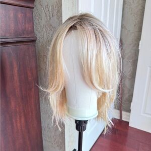 New Tress Allure Picture Perfect Women's Wig